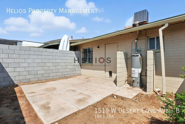 Building Photo - 1519 W Desert Cove Ave