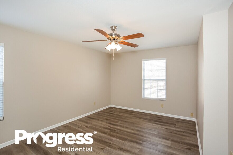 Building Photo - 1187 N Aberdeen Dr