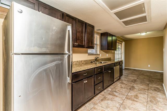 Building Photo - 4622 Burdock Dr