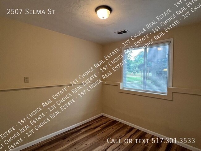 Building Photo - 2507 Selma St