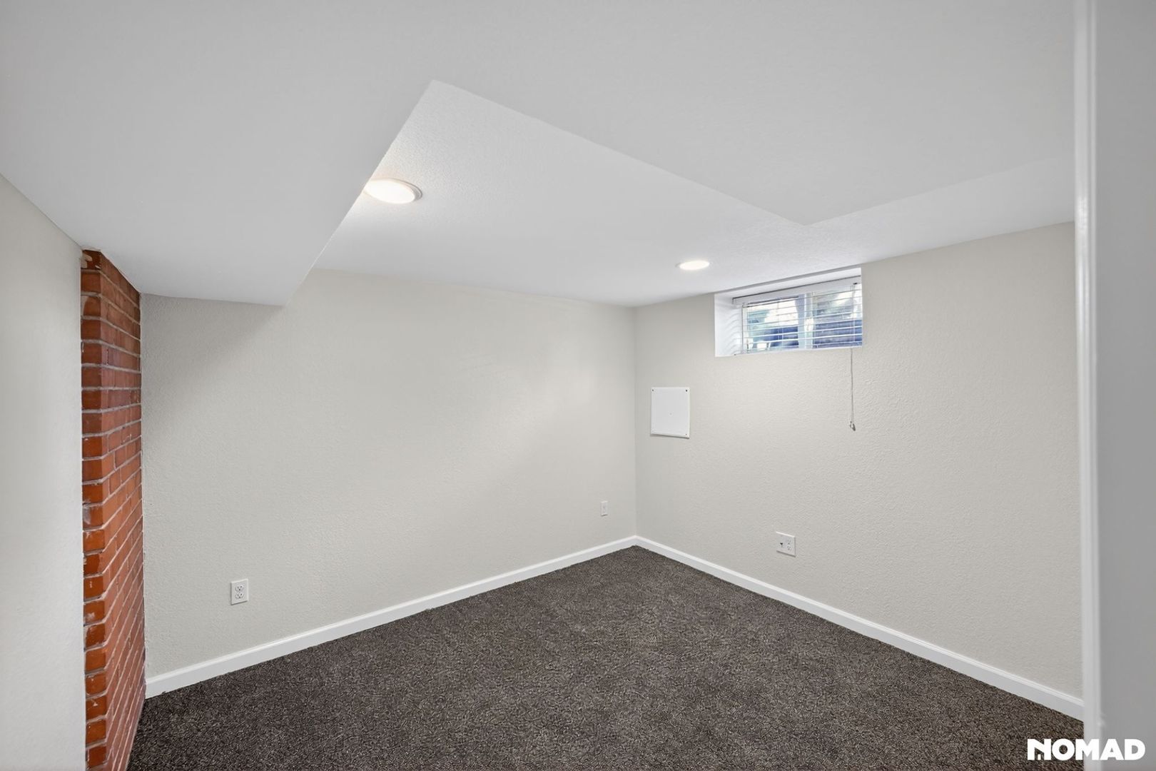 Building Photo - 2650 Cook St