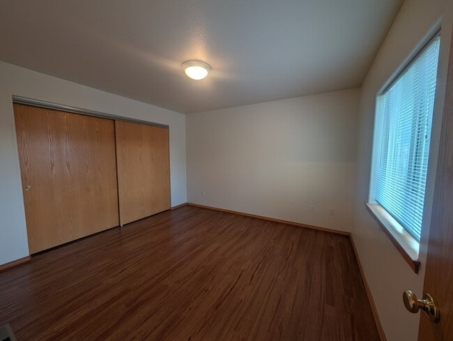 Building Photo - 118 Geneva Ct