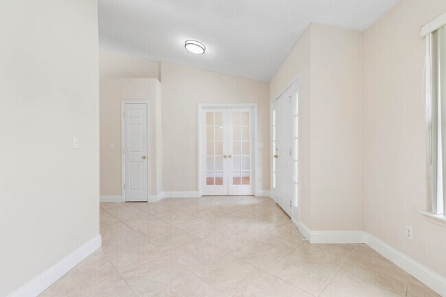 Building Photo - 5 Buffalo View Ln