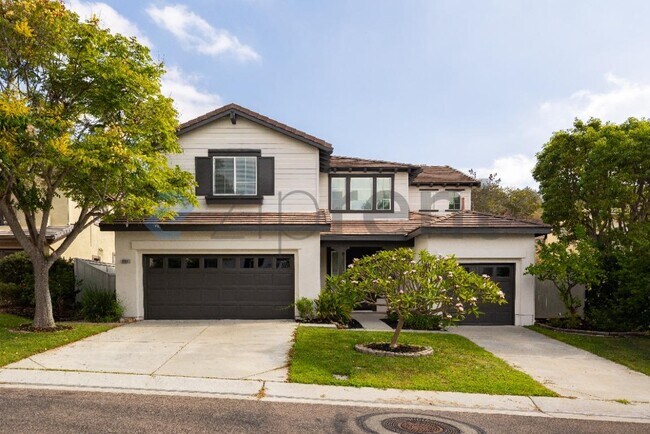 Building Photo - 1566 Glencrest Dr