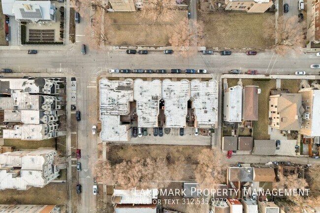 Building Photo - 509 E 44th St