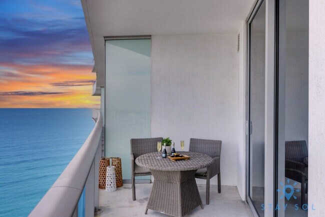 Building Photo - 4111 S Ocean Dr