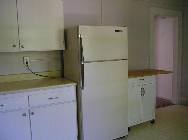Building Photo - 1 bedroom in Billings MT 59101