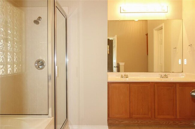 Building Photo - 18116 Great Basin Ave