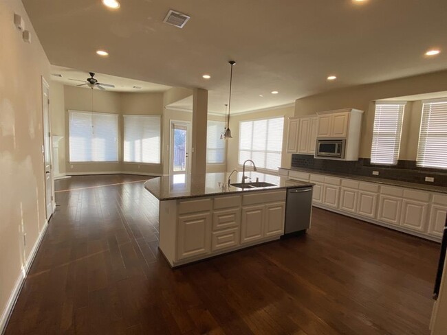 Building Photo - 23302 Preserve Bend Cir