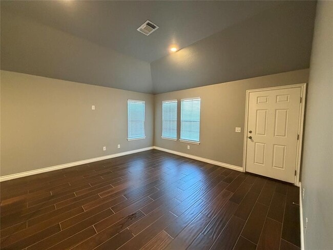 Building Photo - 15717 Caney Dr