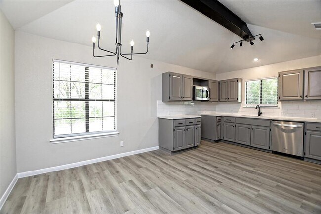 Building Photo - 14407 Citron Cove
