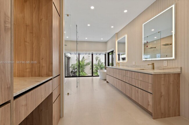 Building Photo - 7460 SW 179th St