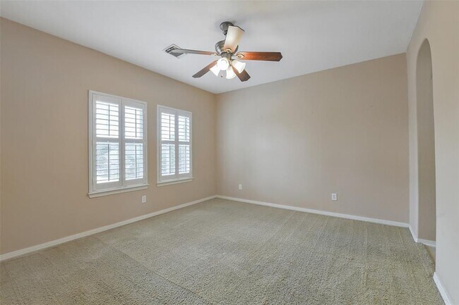 Building Photo - 20419 Windrose Bend Dr