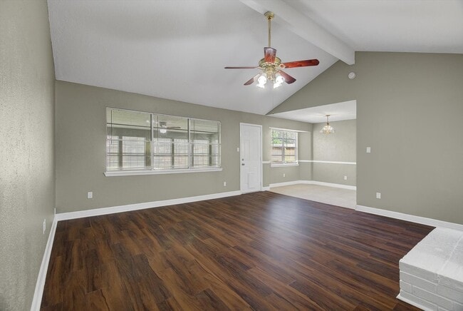 Building Photo - 6315 Rustygate Dr