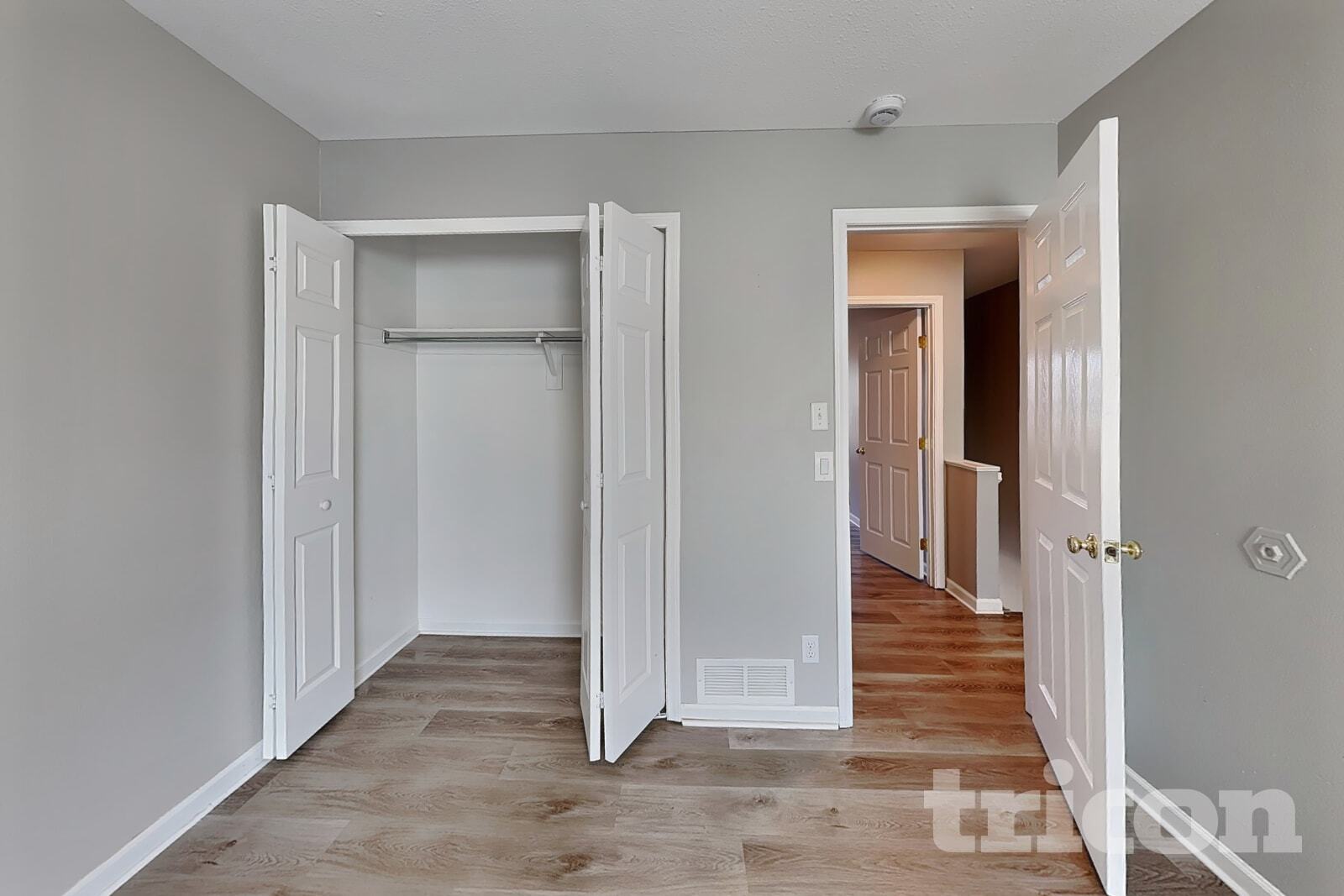 Building Photo - 3812 S Ceylon Way