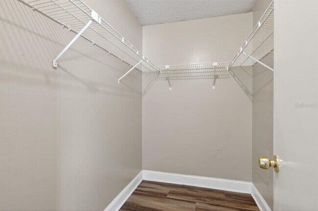 Building Photo - 14319 Hanging Moss Cir