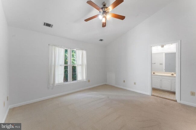 Building Photo - 14164 Compton Valley Way