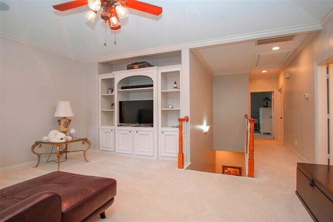 Building Photo - 27 Cape Jasmine Pl