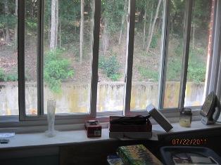 Building Photo - 365 Faneuil St