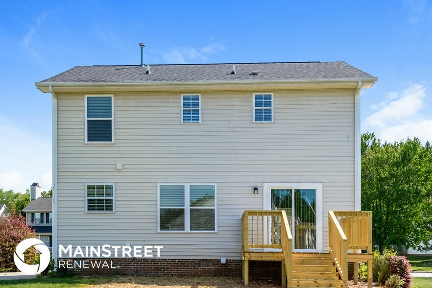 Building Photo - 4021 Landerwood Dr