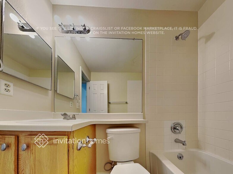 Building Photo - 7795 Fargo Dr