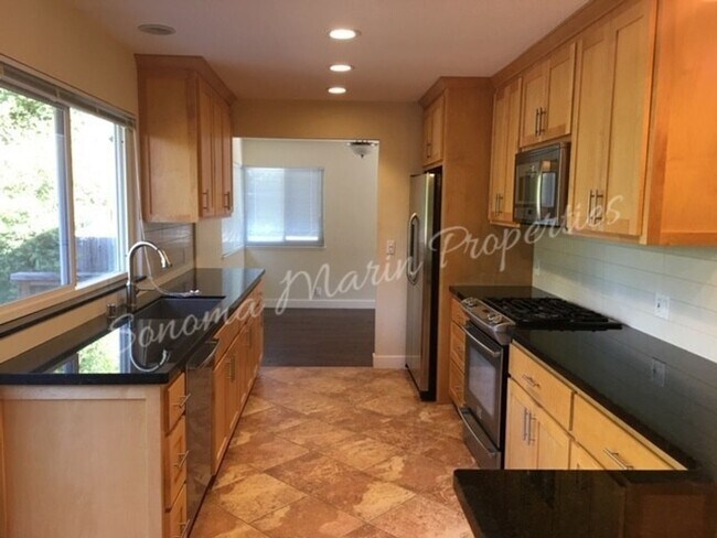 Building Photo - Great 3br/2ba Rincon Valley Home ~ Sonoma ...