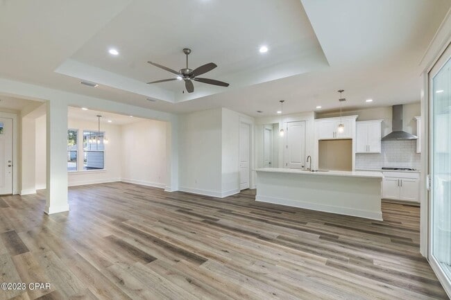 Building Photo - 455 Foxtail Wy