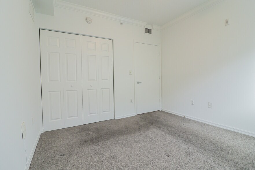 Building Photo - 11050 SW 196th St