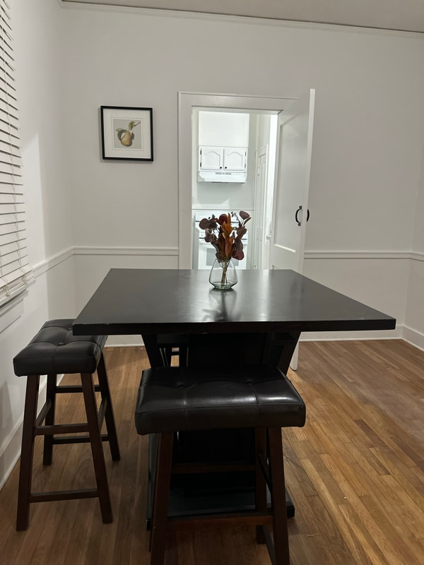 Building Photo - 1014 Maury St