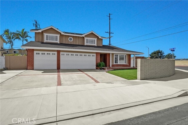 Primary Photo - 16001 Ballantine Ln