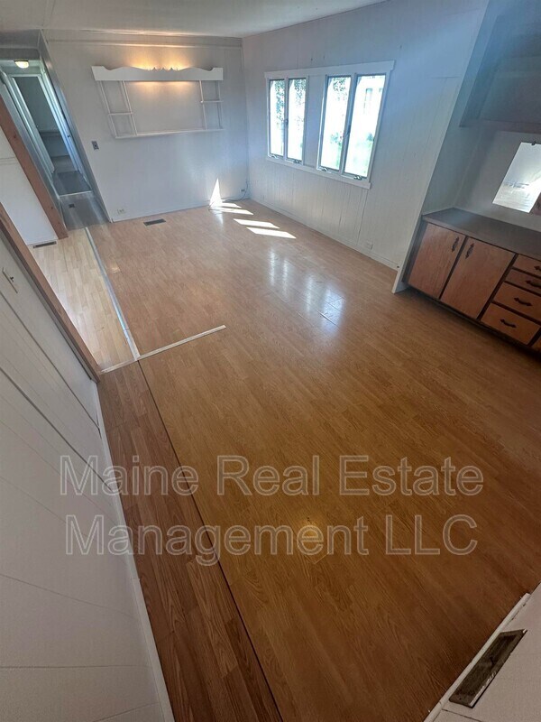 Building Photo - 44 Pheasant Hill Mobile Home Park
