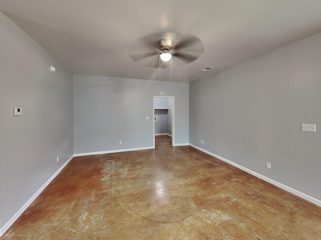 Building Photo - 133 Blackhawk Cove