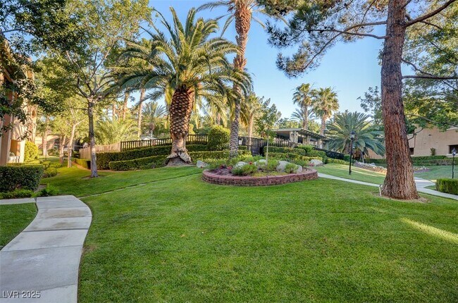 Building Photo - 8733 Red Brook Dr