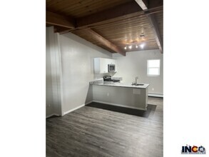 Building Photo - Beautifully Remodeled Studio Walking Dista...