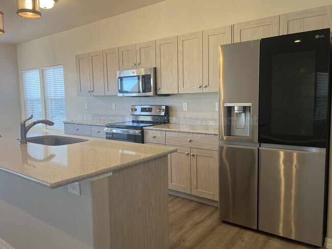 Building Photo - 8175 Talc Dr