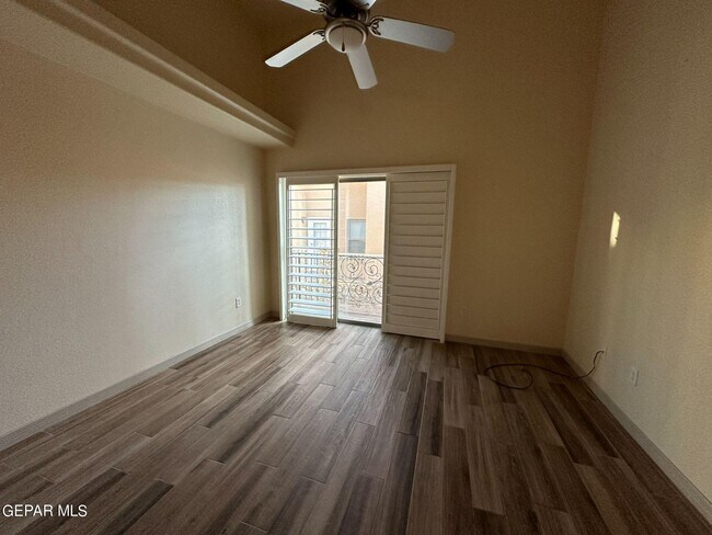 Building Photo - 5939 Bandolero Dr