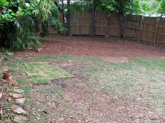 Building Photo - Cute 3 bedroom, 1 bath house in Homewood!