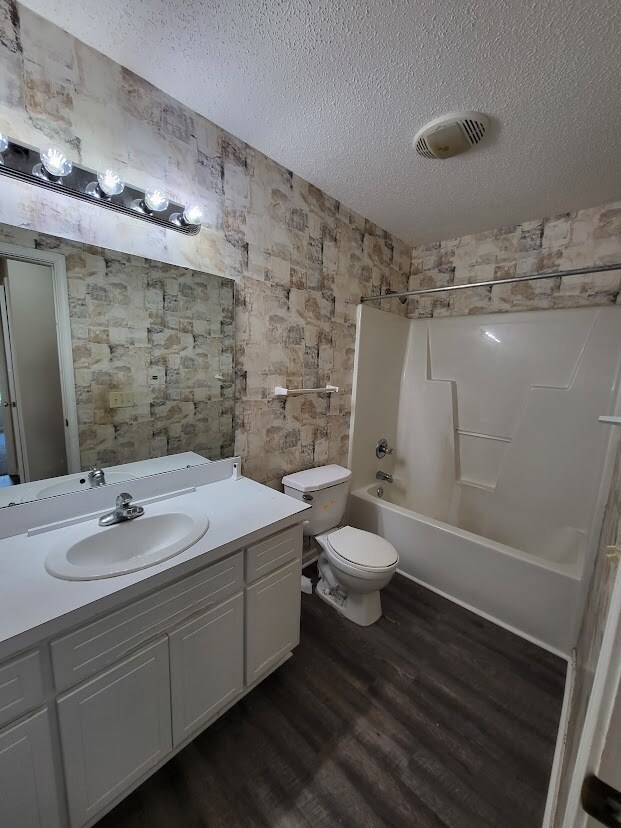 Building Photo - 1021 Centipede Dr