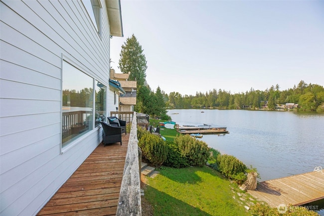 Building Photo - 6917 Olive Ave