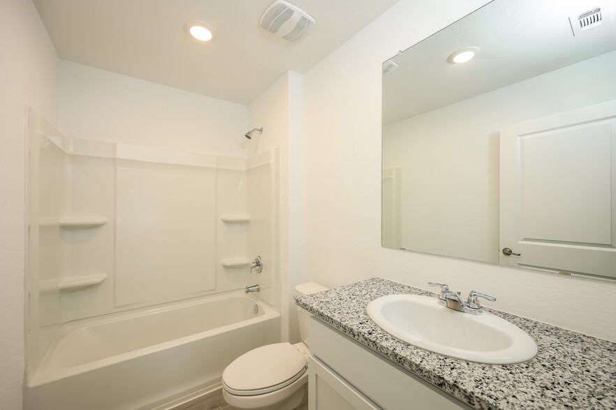 Building Photo - 4515 Emma Way