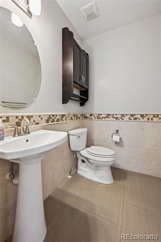 Building Photo - 1505 S Dayton St