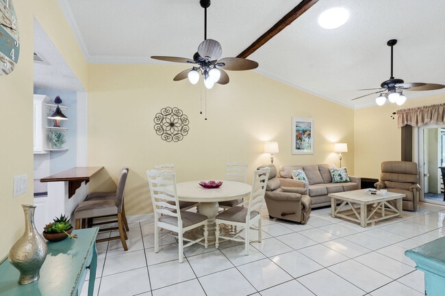 Building Photo - 3663 Longmeadow