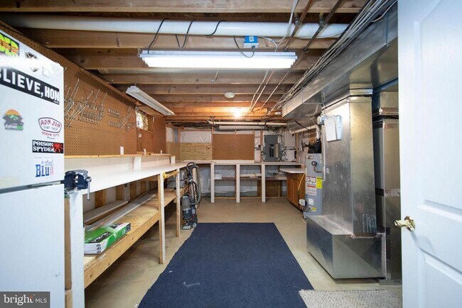 Building Photo - 740 Hickory Limb Cir