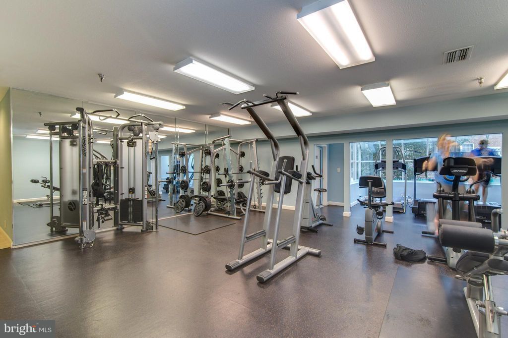 Fitness Center - 3313 Wyndham Cir