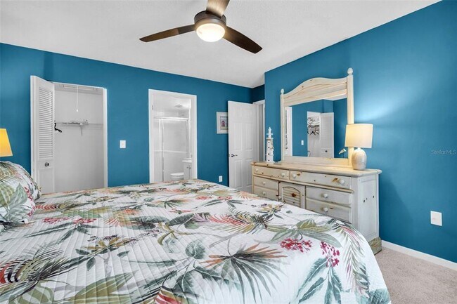 Building Photo - 2523 Pine Ridge Way S