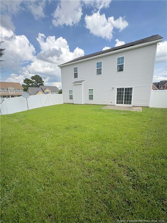 Building Photo - 260 Trenton Pl