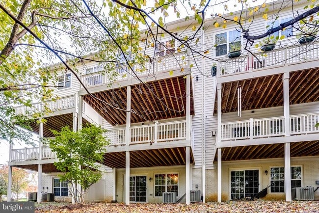 Building Photo - 9949 Veiled Dawn