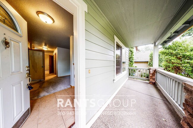 Building Photo - Great Home In Lacey