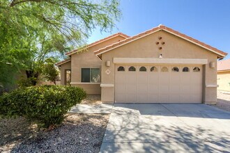 Building Photo - 2987 W Touring Pl