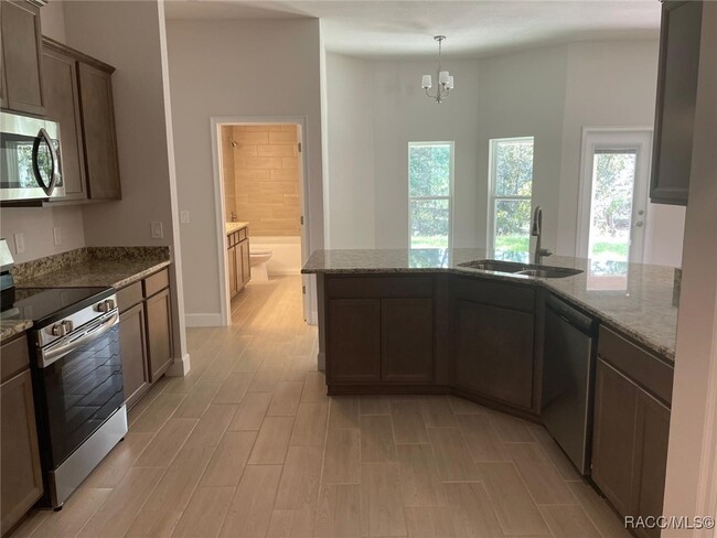 Building Photo - 5992 N Mahogany Terrace